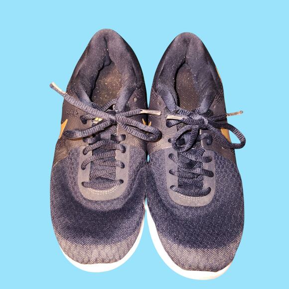 Nike Revolution 4 Running Shoes - Picture 1 of 6